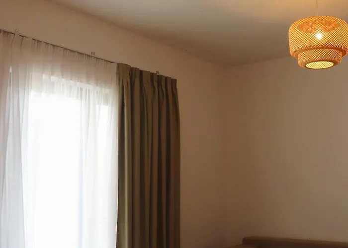 Hotel Noima & Velipojë