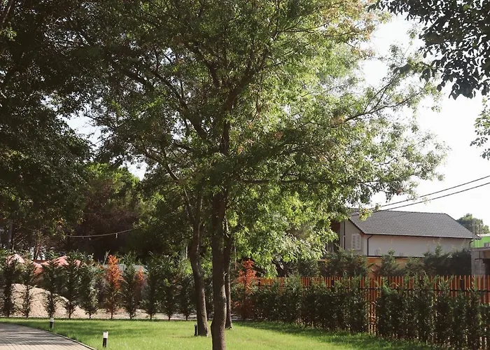 Noima & 4* Velipojë